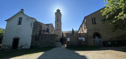 Front view of the church of the convent of alesani in july 2023, and the convent complex.