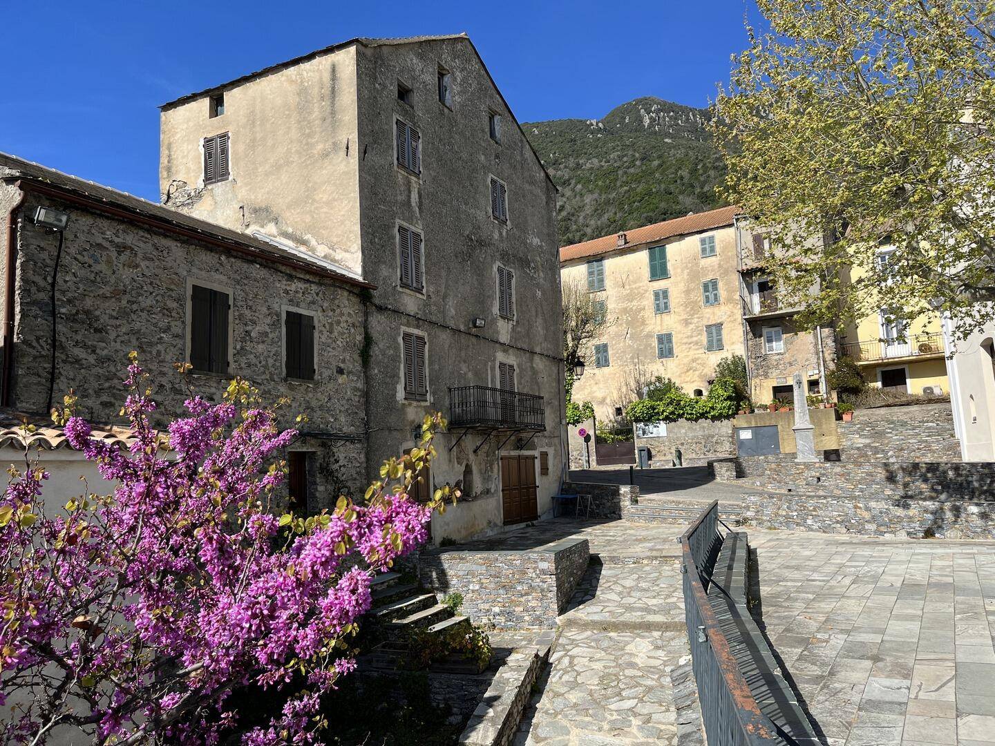 Center of the village of Santa Maria Poggio in Costa Verde, Corsica.