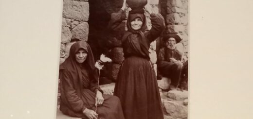 “Femin’isula,” the captivating exhibition at the Museum of Corsica in Corte